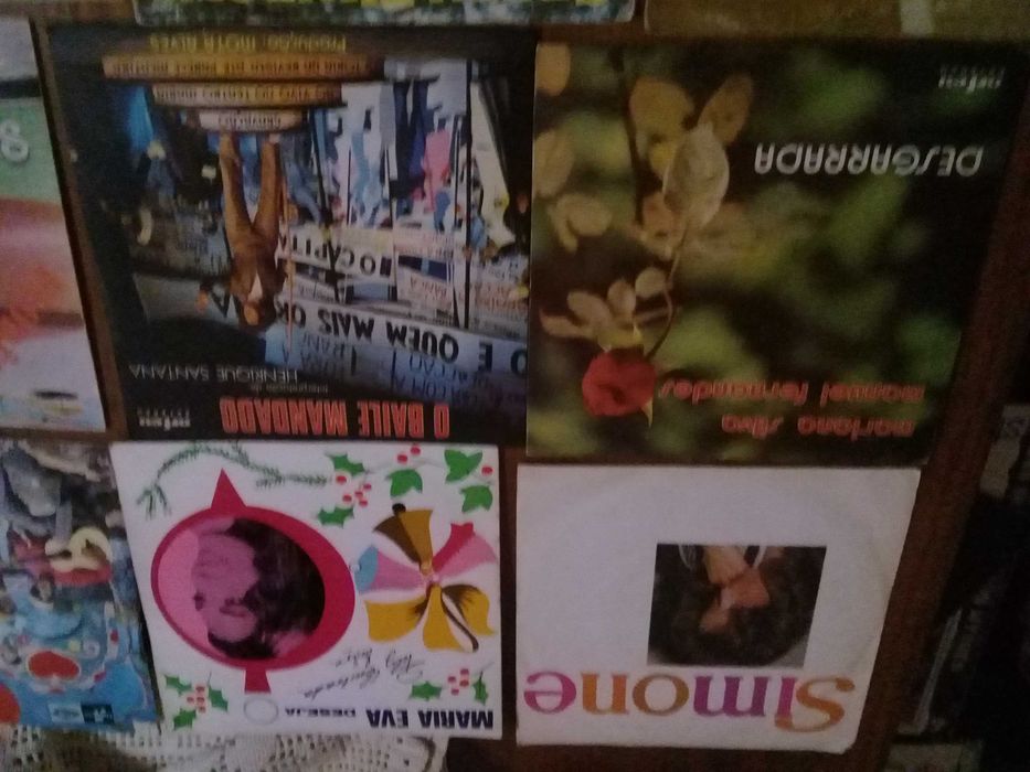Música variada portuguesa.
