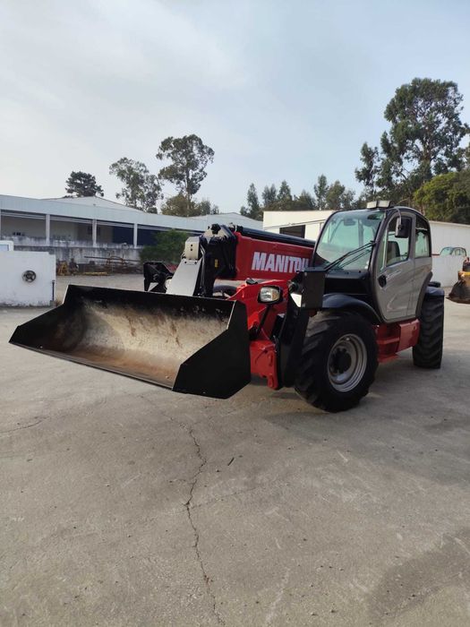 Empelhador Manitou 1440