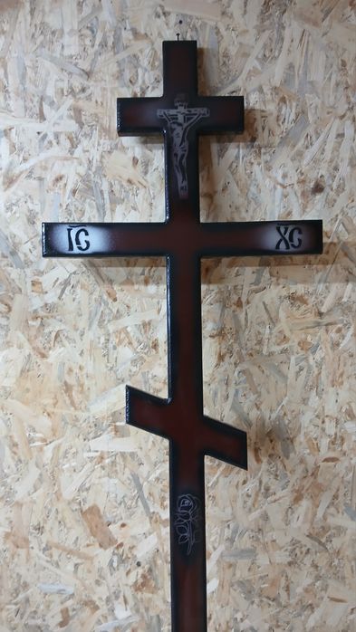 Деревьяные кресты