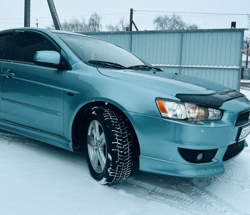 Mitsubishi lancer EX (GLS)