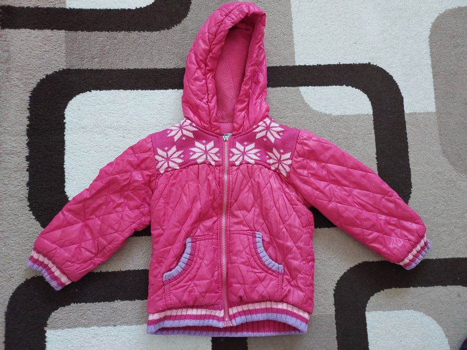 Продам весняні, зимові, осінні  куртки в гарному стані.