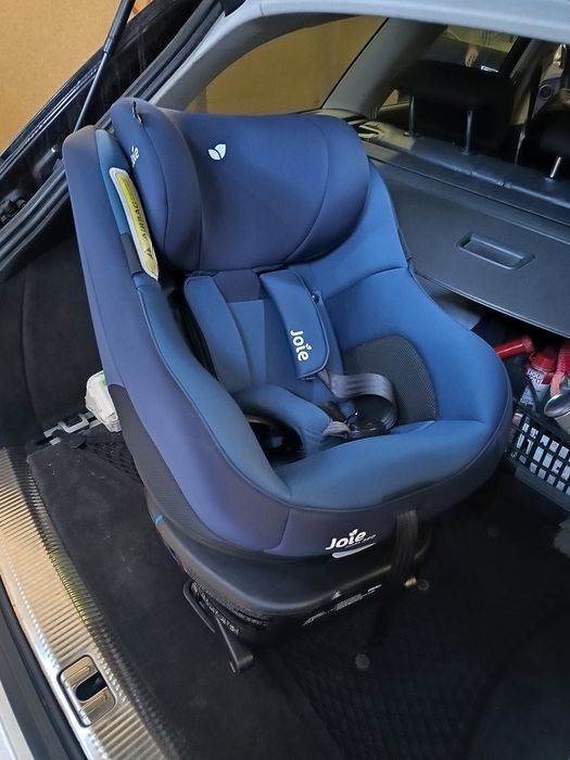 Fotelik samochodowy Joie spin-360 ISOFIX stan bdb