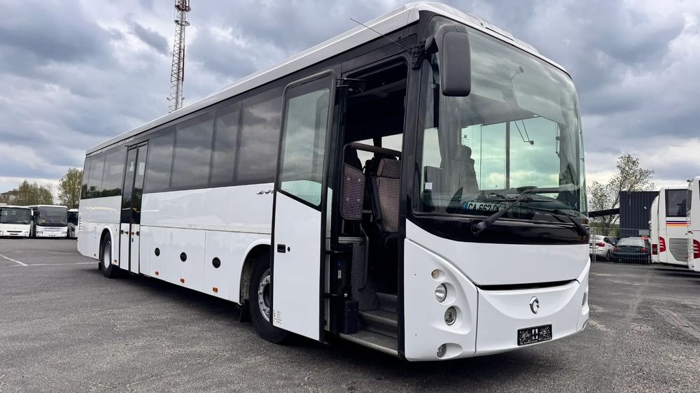 Irisbus Evadys / Klimatyzacja/ winda / 60 miejsc / cena: 79000 zł netto  Irisbus Evadys / manual / Klima / 630miejsc