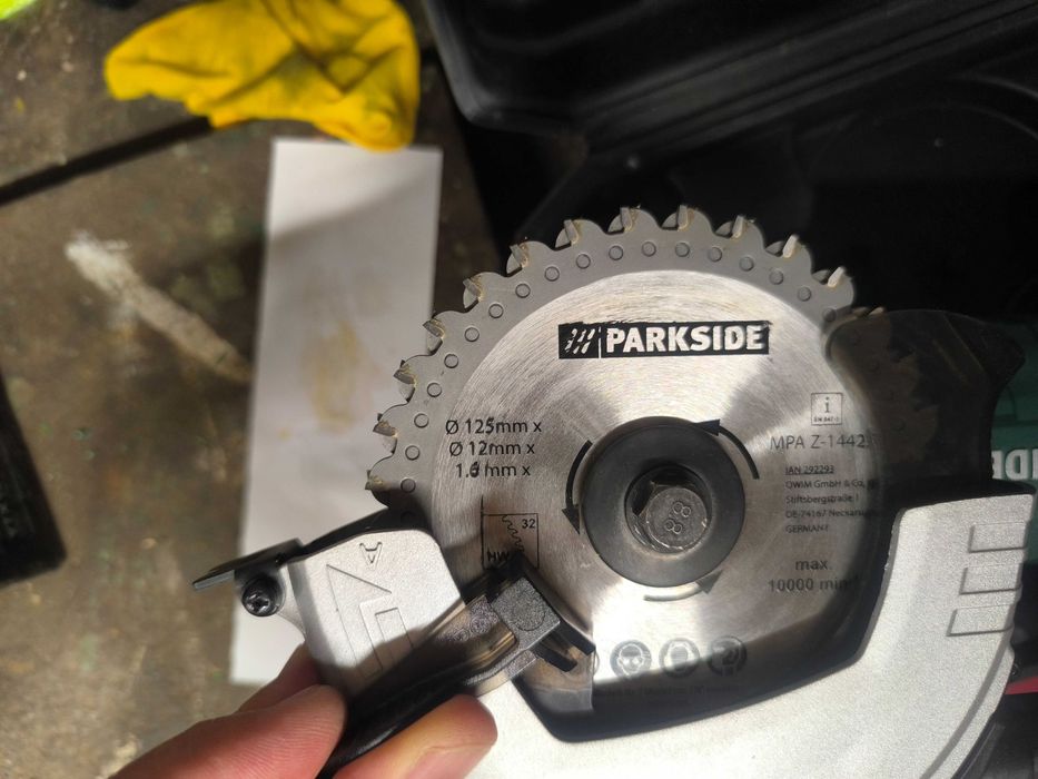 Дводискова пила Parkside PDBG 125 A1