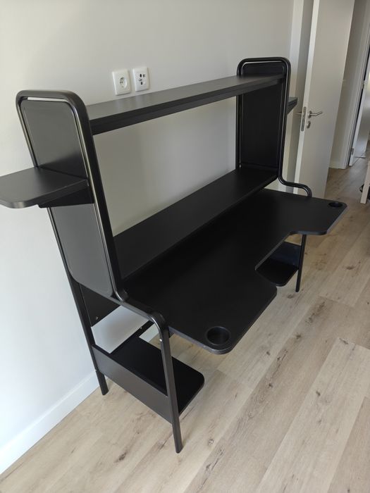 Secretaria Fredde IKEA - Excelente estado
