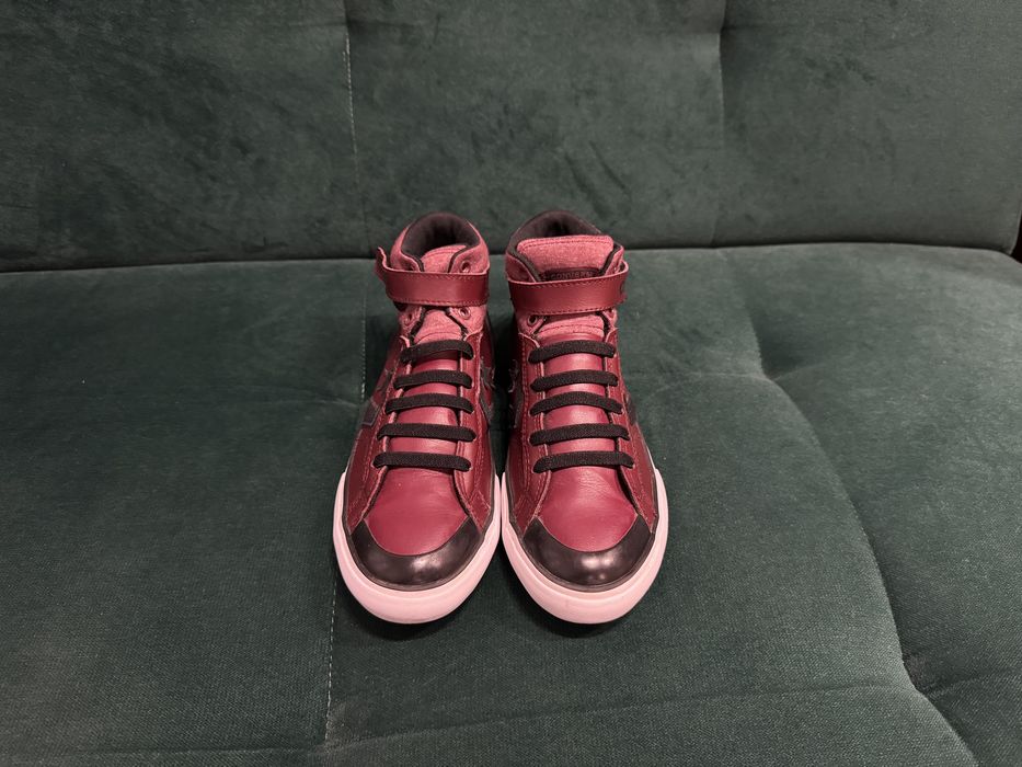 Buty damskie skórzane firmy Converse