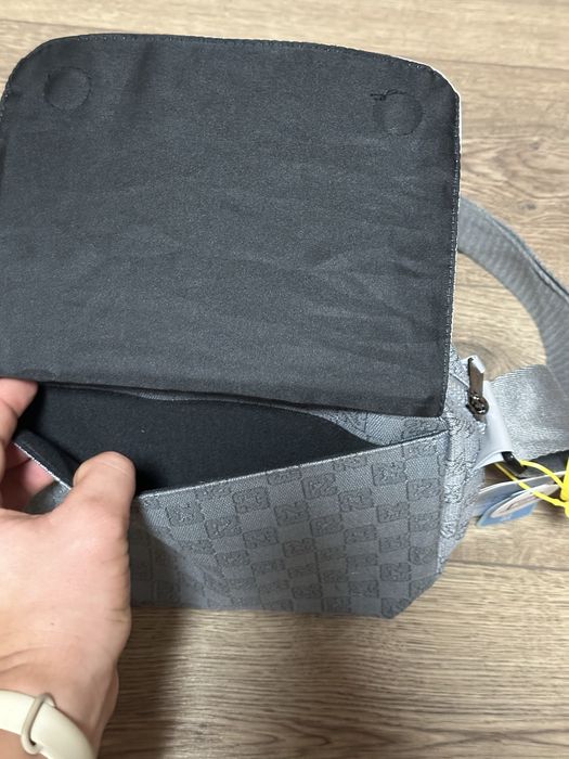 Сумка Air Jordan Monogram Crossbody | Nike, найк, джордан месенджер