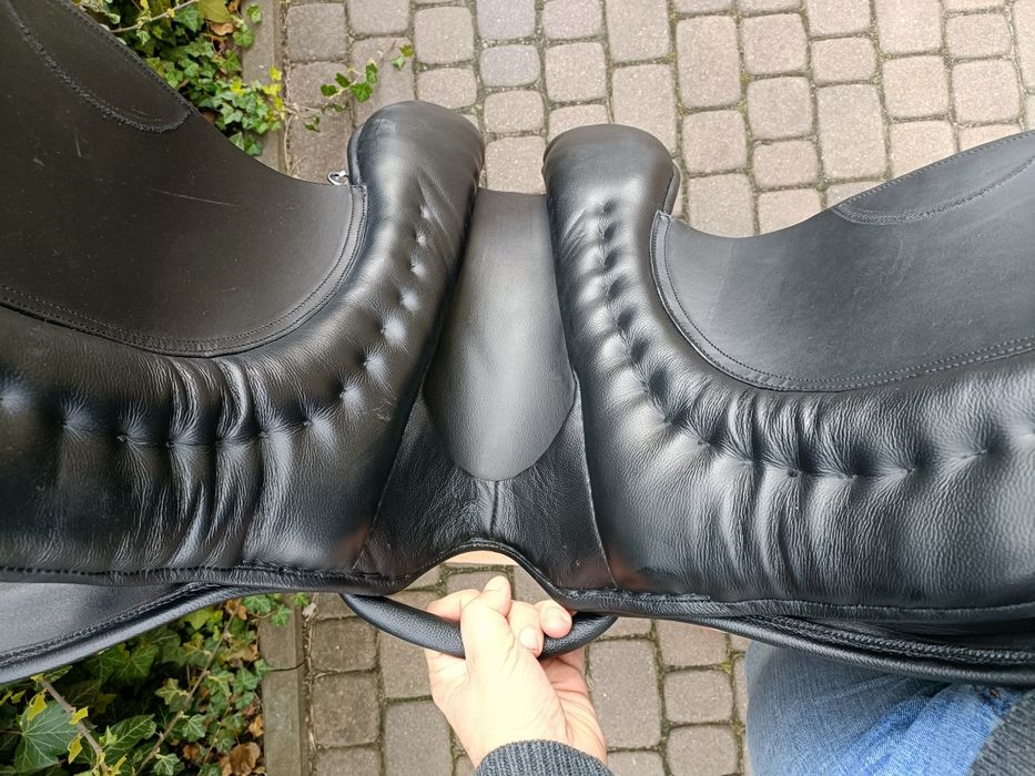 Siodło rajdowe XL na grubszego konia .