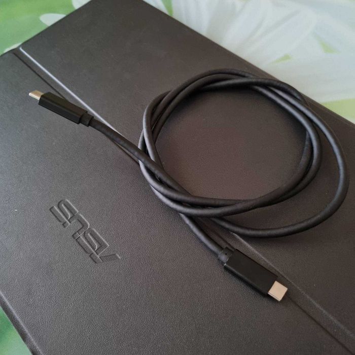 Монітор Asus MB16AC