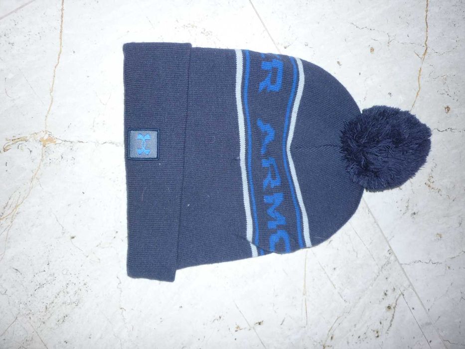 Under Armour czapka zimowa męska z pomponem nowa