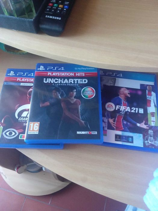 Jogo ps4 FIFA 21, gran turismo sports, uncharted legado perdido