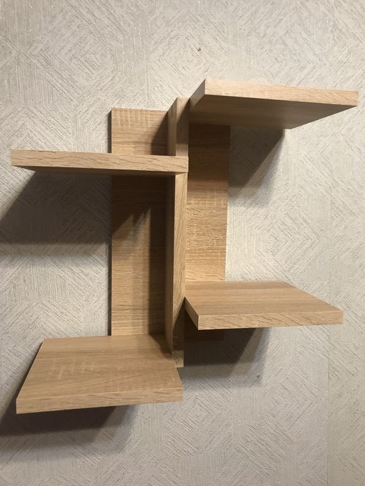 Полка ДСП 400 грн