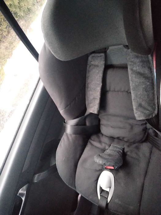 Автокрісло Maxi-Cosi Milofix від 0 до 18 кг