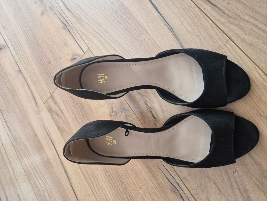 Szpilki czarne damskie