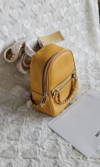 Sprzedam Śliczny Nowy Skórzany Plecaczek Michael Kors...

Plecaczek je