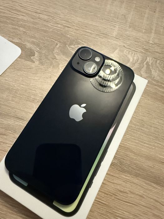 iPhone 14 - 128 GB + etui
