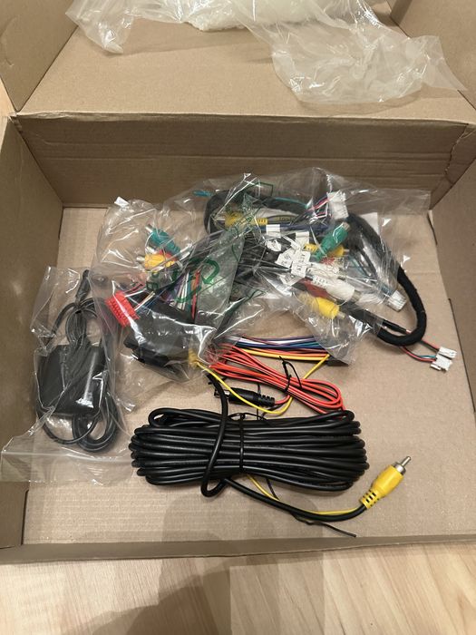 Продам монитор новый