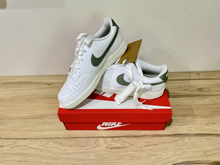 NOVAS - Saoatilhas Nike Court Vision Low Brancas Mulher | Tamanho 42