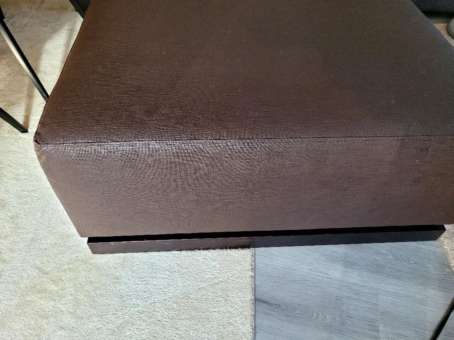 Mesa Puff de centro, almofadado em pele, castanho