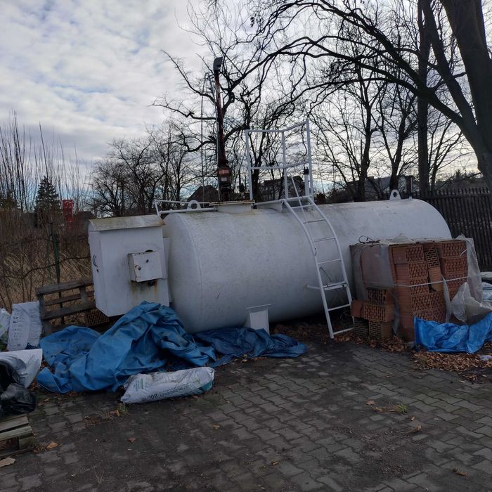 Zbiornik na paliwo z dystrybutorem 8000 Litrów