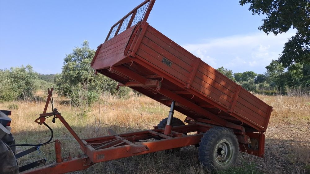 Reboque agrícola galucho 5 toneladas