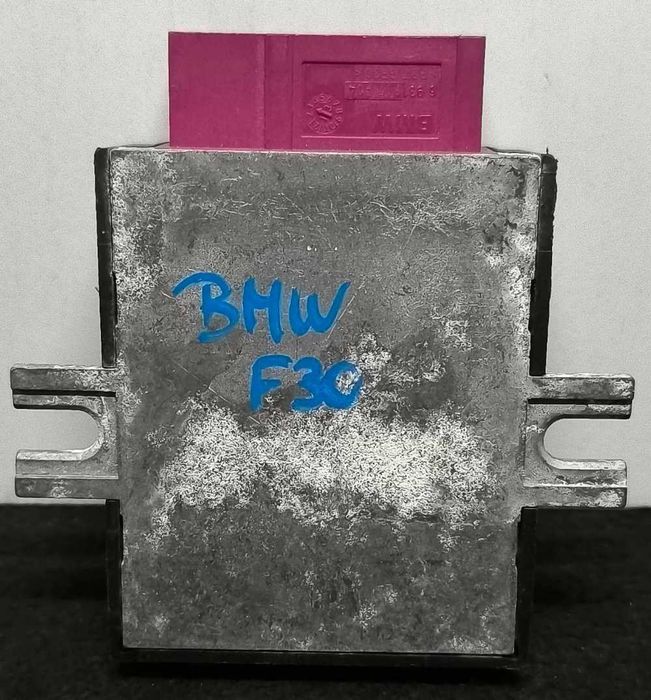 Bomba Combustível BMW 1 (F20) ano 2011