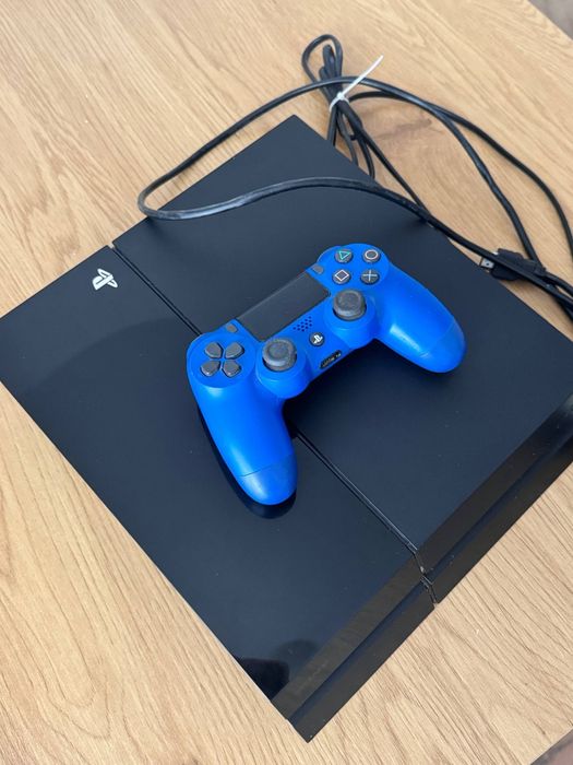 playstation 4 fat 1tb  goldhen