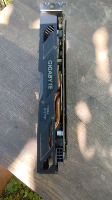 RX 570 Gaming 4GB (модель: GV-RX570GAMING-4GD,