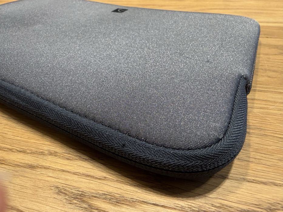 Pokrowiec na MacBook Pro 13
