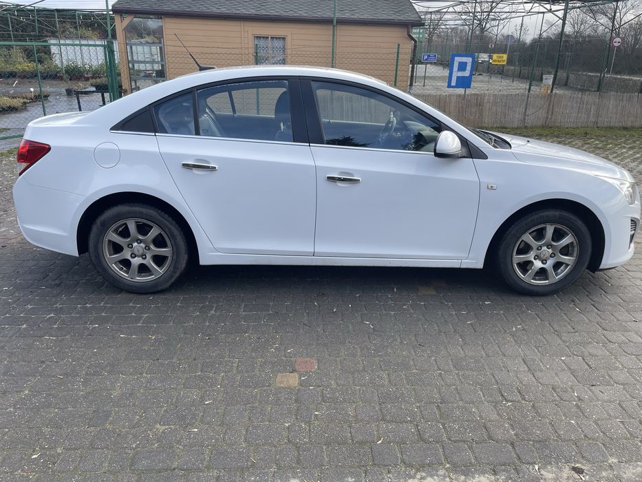 Chevrolet cruze 2012 automat przebieg 165000