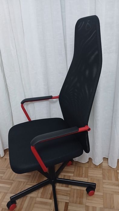 Cadeira de Gaming / Escritório Preta