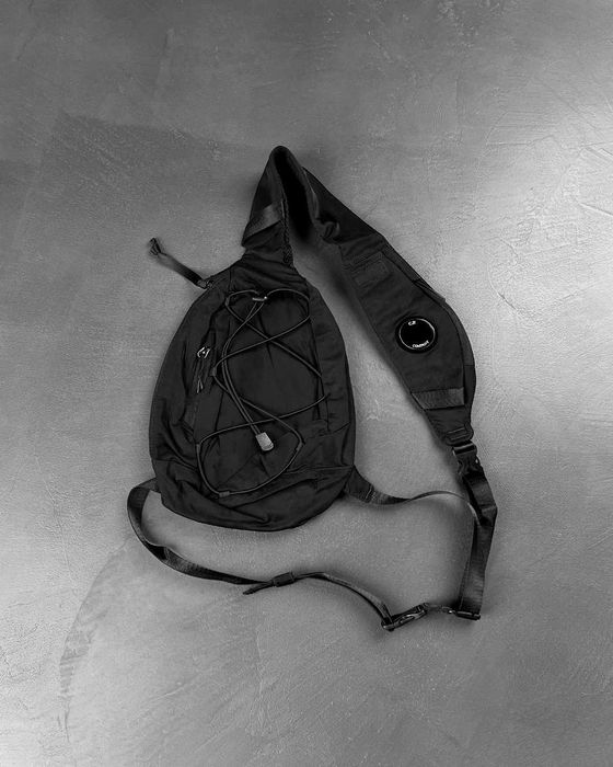 Сумка C.P. Company Garment Dyed Nylon Sateen Shoulder Bag Black