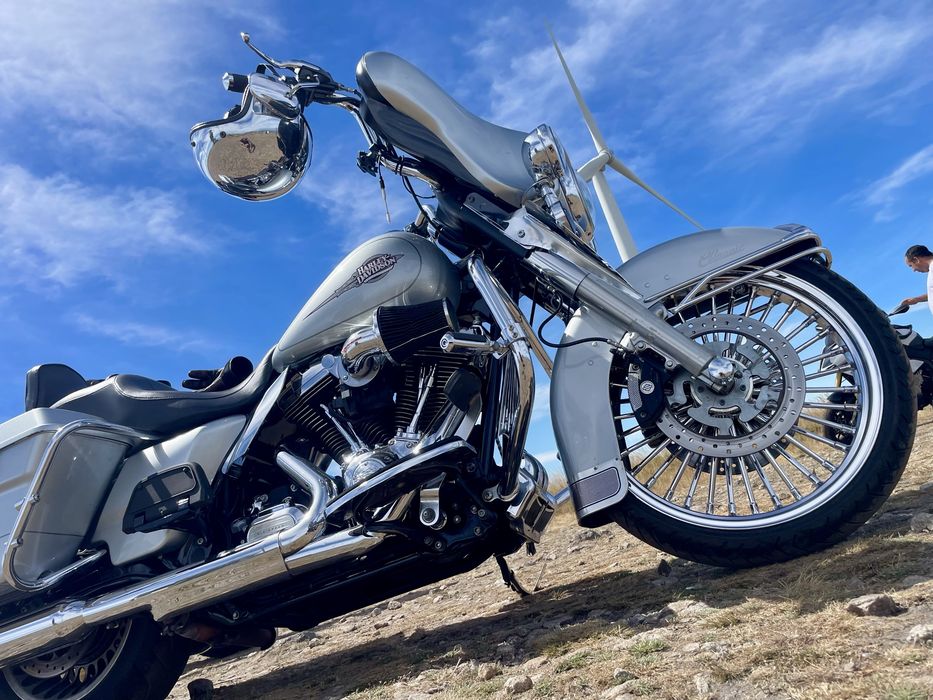 Harley eletra glide