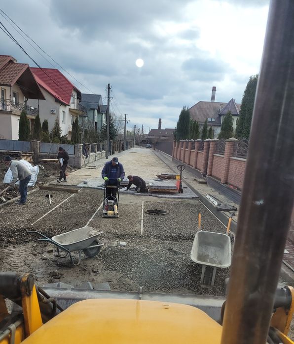 Послуги екскаватором навантажувачем JCB 3CX