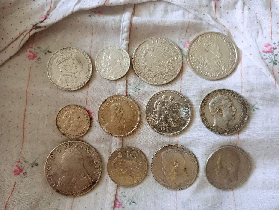 Монеты Серебро разные