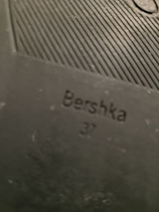 Sapatos da Bershka senhora 37