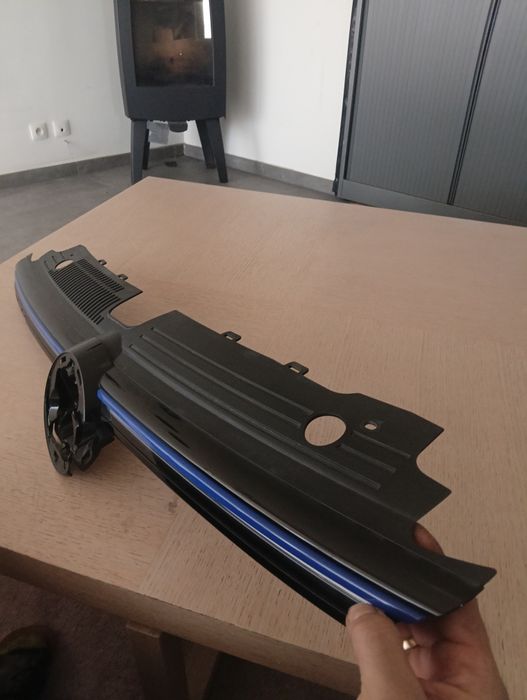 Grill atrapa golf VIII 8 Gte Rline R20 LED ORI