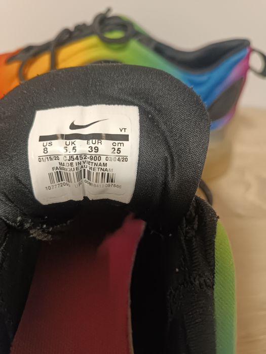 Nike rozmiar 37 kolorowe