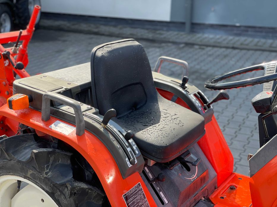 KUBOTA ASTI-195 Японський Трактор