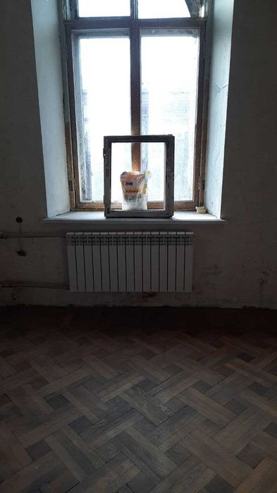 Продажа от хозяина: комната в коммуне Греческая 20, 67 кв.м. Балкон