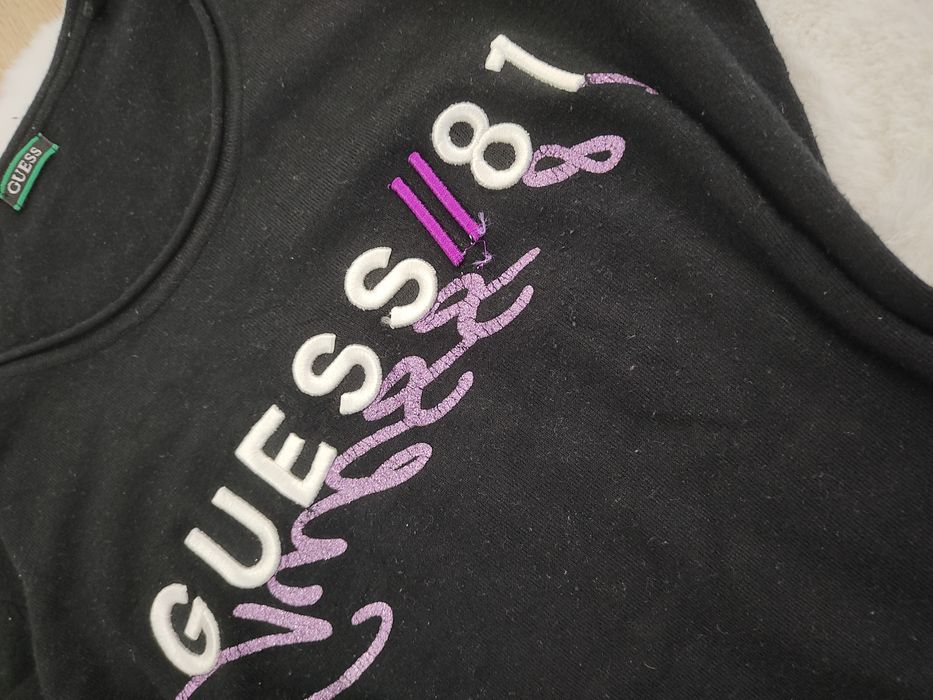 Sweterek czarny damski