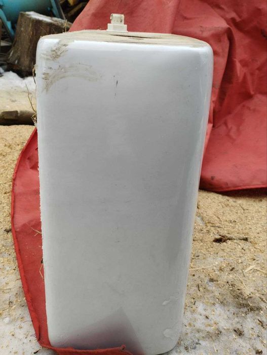 Бачок для унитаза,без кришки.