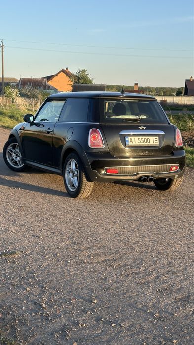 Mini Cooper  , бензин 1.6  рік 2010