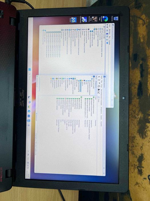 Asus X550V 15.6"TN FHD i7-7700HQ 16/256Gb GTX 950M 4Gb