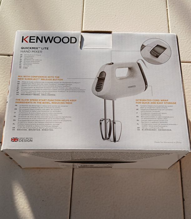 Vendo Batedeira  Kenwood  nova  na caixa como se pode ver na foto