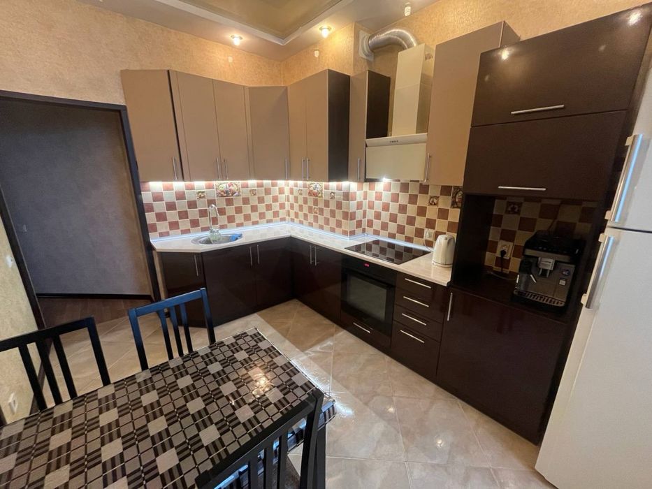 Продам Квартиру 2 к, собстреник, центр, Левада,стрелка