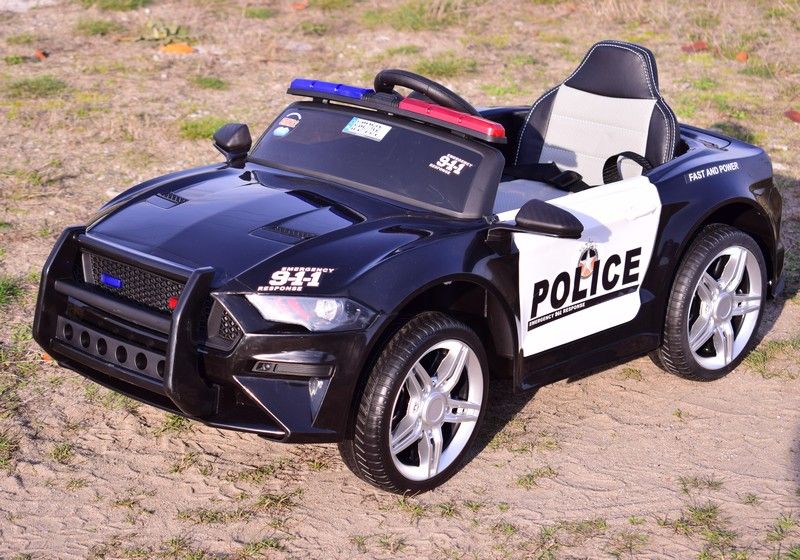 AUTO na akumulator POLICJA 2x45W, koła EVA, Ecoskóra MEGAFON PILOT!