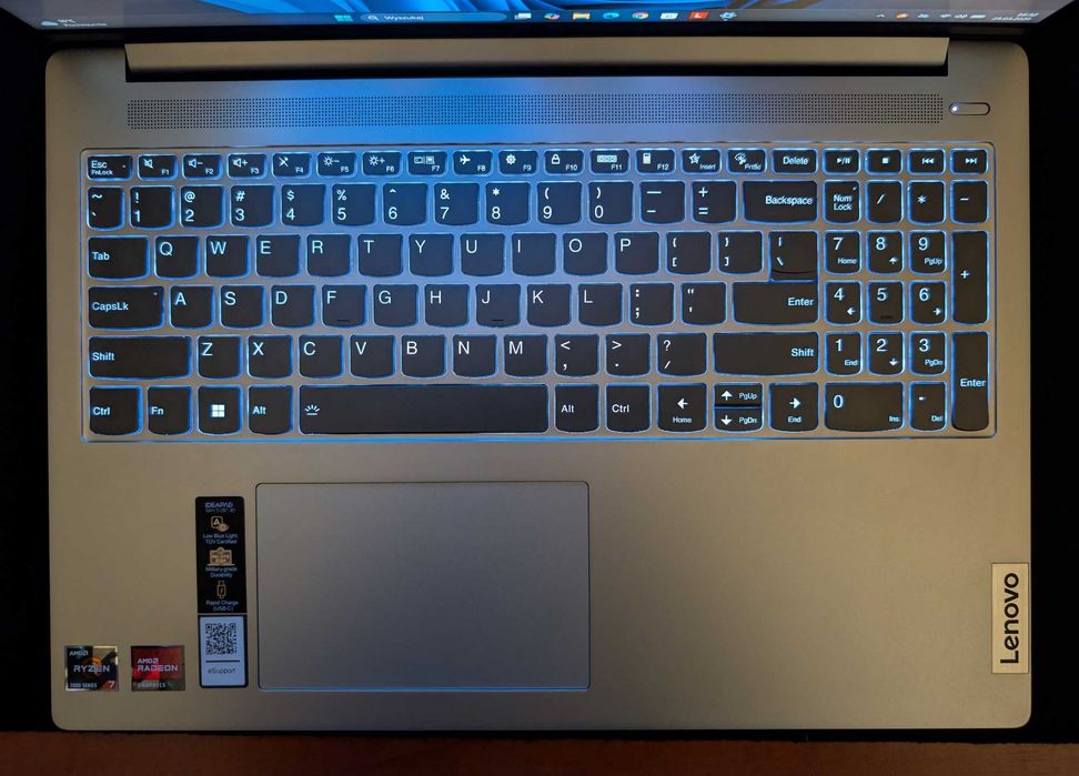 Laptop LENOVO IdeaPad Slim 5 16ABR8/ 16"/ AMD Ryzen 7 7730U/ 16GB/ SSD 512GB/ Windows 11/ Gwarancja