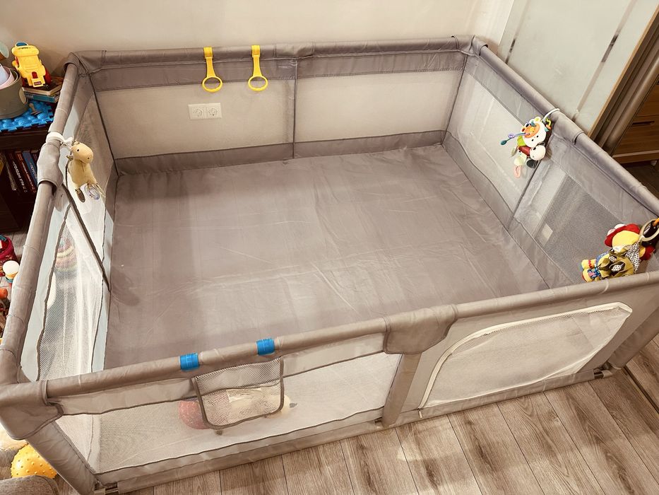 Продам манеж для детей