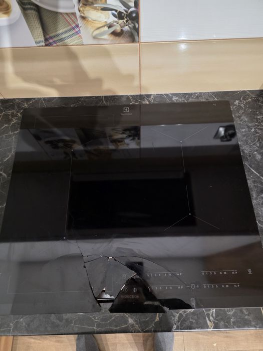 Płyta indukcyjna electrolux